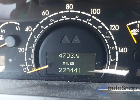 2000 Mercedes-Benz S 500 из США, поврежденный, VIN WDBNG75J1YA058277